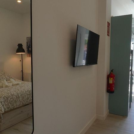 מלון מדריד Casa De Huespedes Carabanchel2 מראה חיצוני תמונה